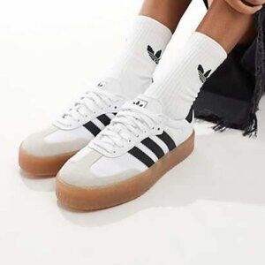 Adidas Originals Sambaes EUC 8.5 Wide